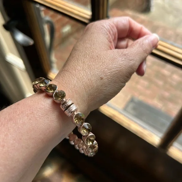 Plunder Bracelet with Yellow Topaz Colored Crystals - Picture 2 of 6